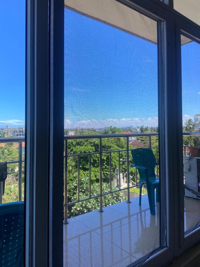 Beachfront M. A.Apartment Νταρ ες Σαλάμ Εξωτερικό φωτογραφία