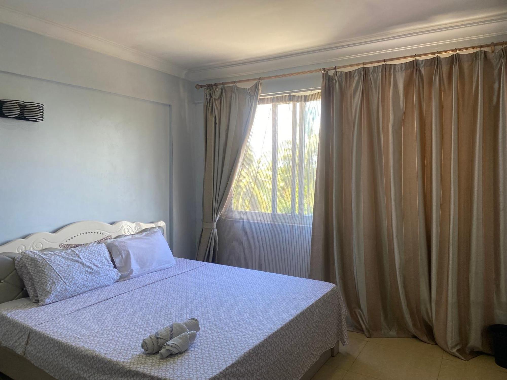 Beachfront M. A.Apartment Νταρ ες Σαλάμ Εξωτερικό φωτογραφία