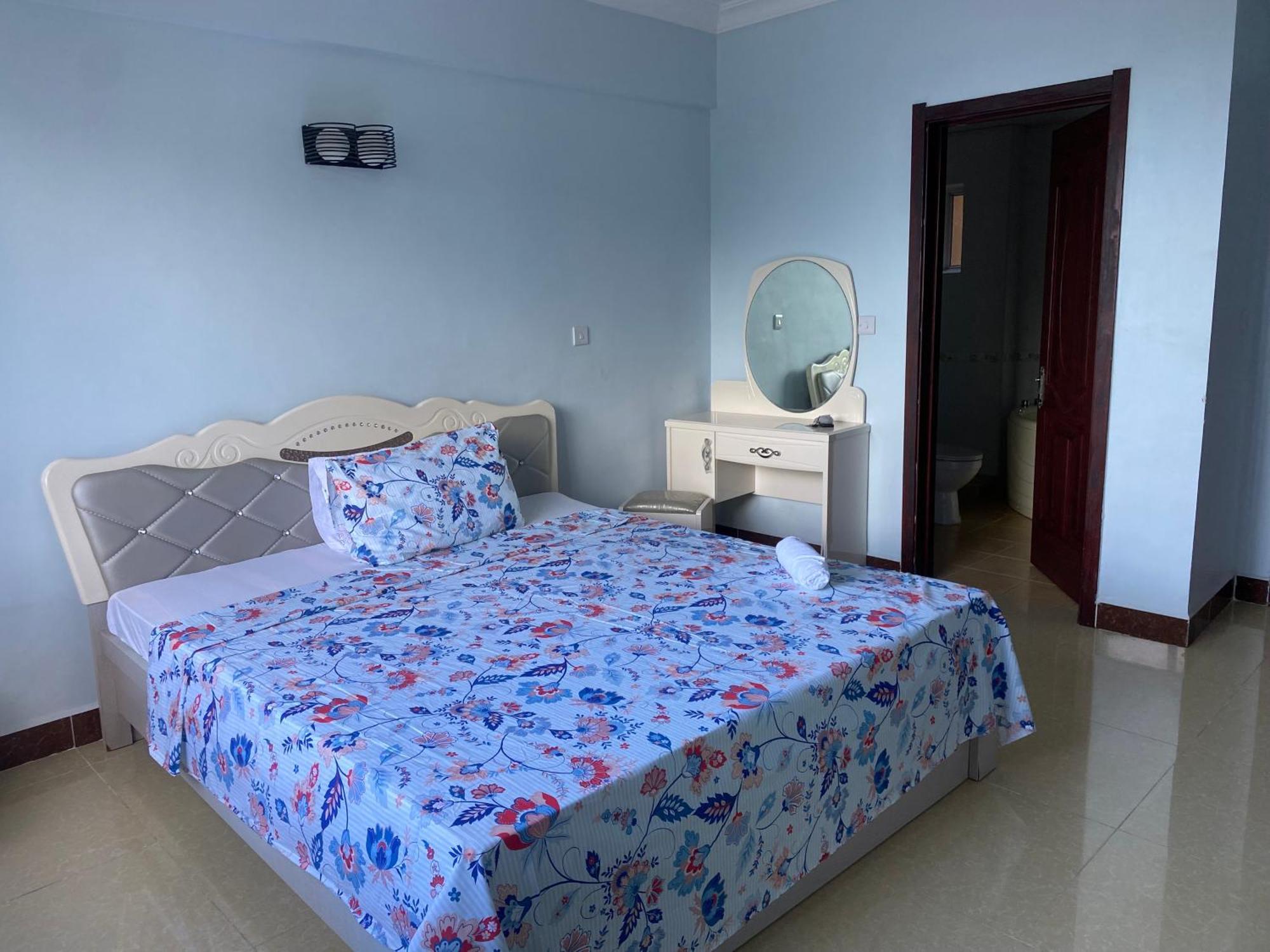 Beachfront M. A.Apartment Νταρ ες Σαλάμ Εξωτερικό φωτογραφία