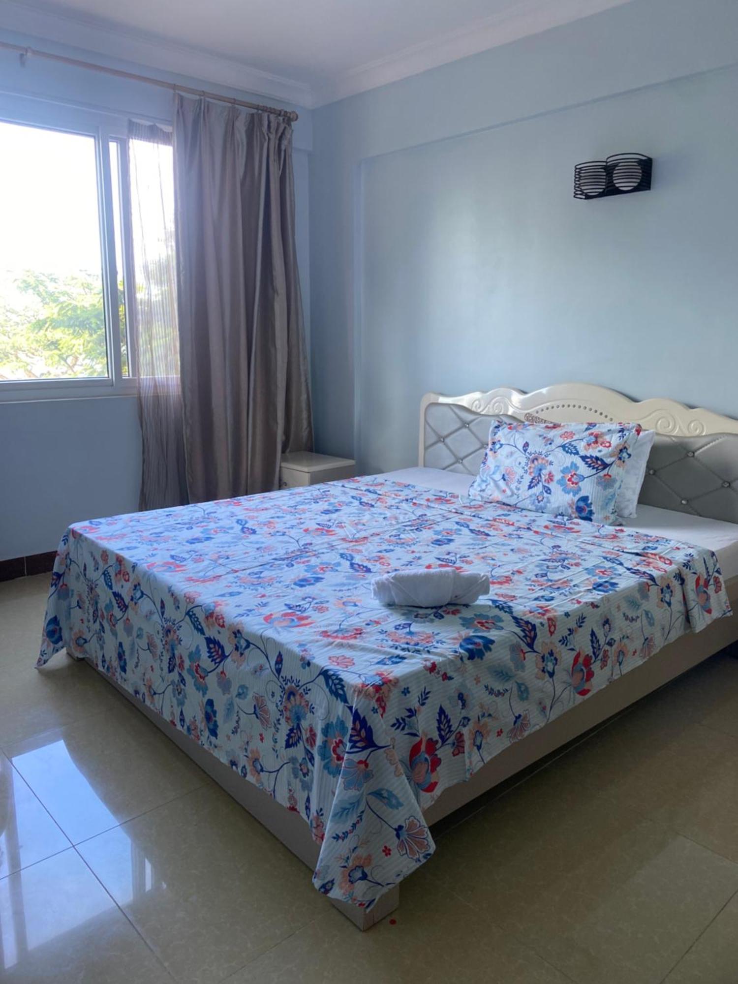 Beachfront M. A.Apartment Νταρ ες Σαλάμ Εξωτερικό φωτογραφία